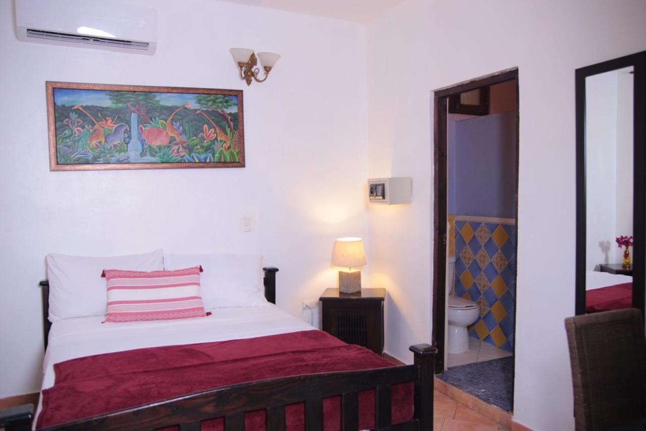 Habitación, desayuno, jacuzzi y piscina Santo Domingo Exterior foto