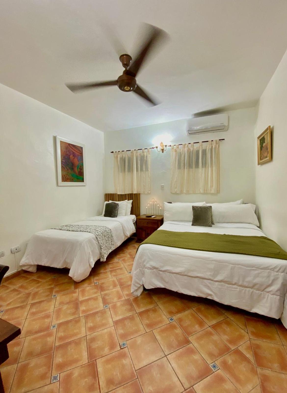 Habitación, desayuno, jacuzzi y piscina Santo Domingo Exterior foto